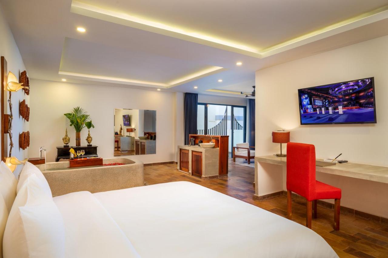 The Thirdfold Residence Ciudad de Siem Riep Exterior foto Deluxe Suite